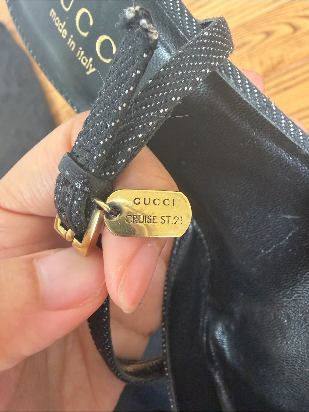 Gucci 2001 Tom Ford Black Denim Kitten Heels - Picture 4 of 4